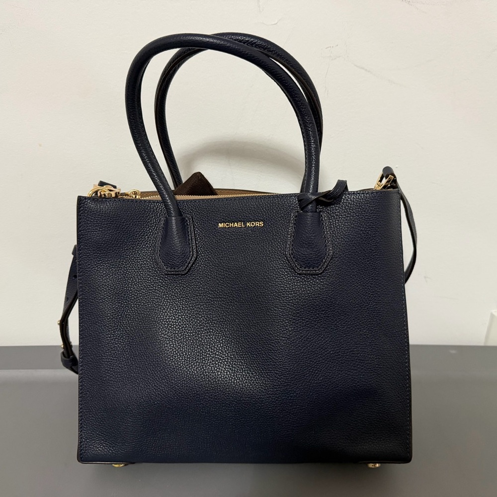 MICHAEL KORS Navy Pebbled Leather Tote with Gold Hardware